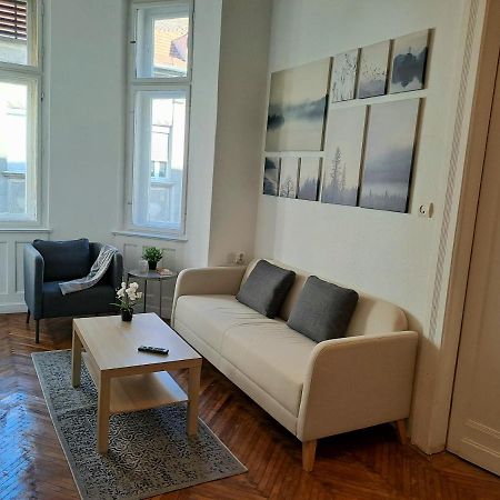 Emerald Apartment Budapest Extérieur photo