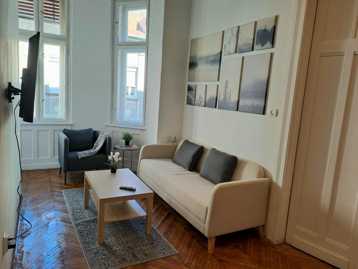 Emerald Apartment Budapest Extérieur photo