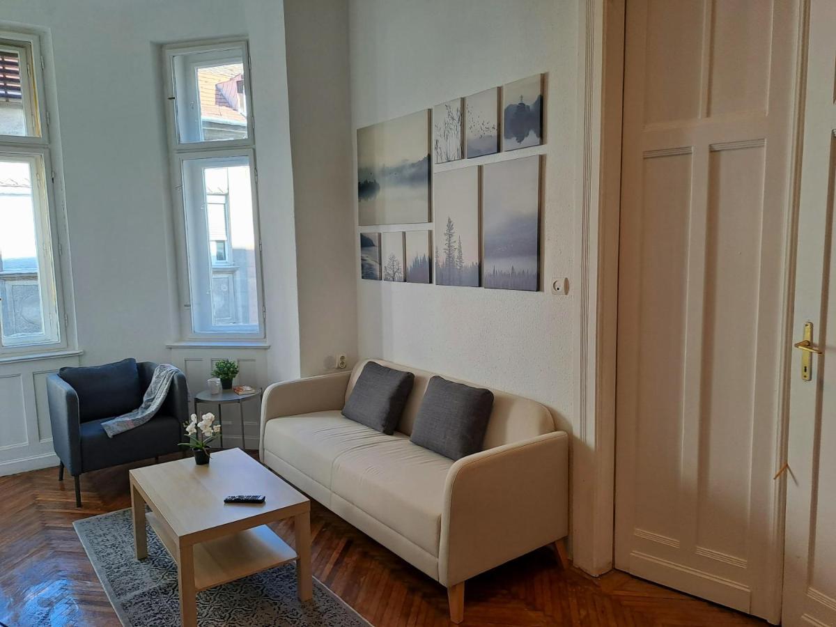 Emerald Apartment Budapest Extérieur photo
