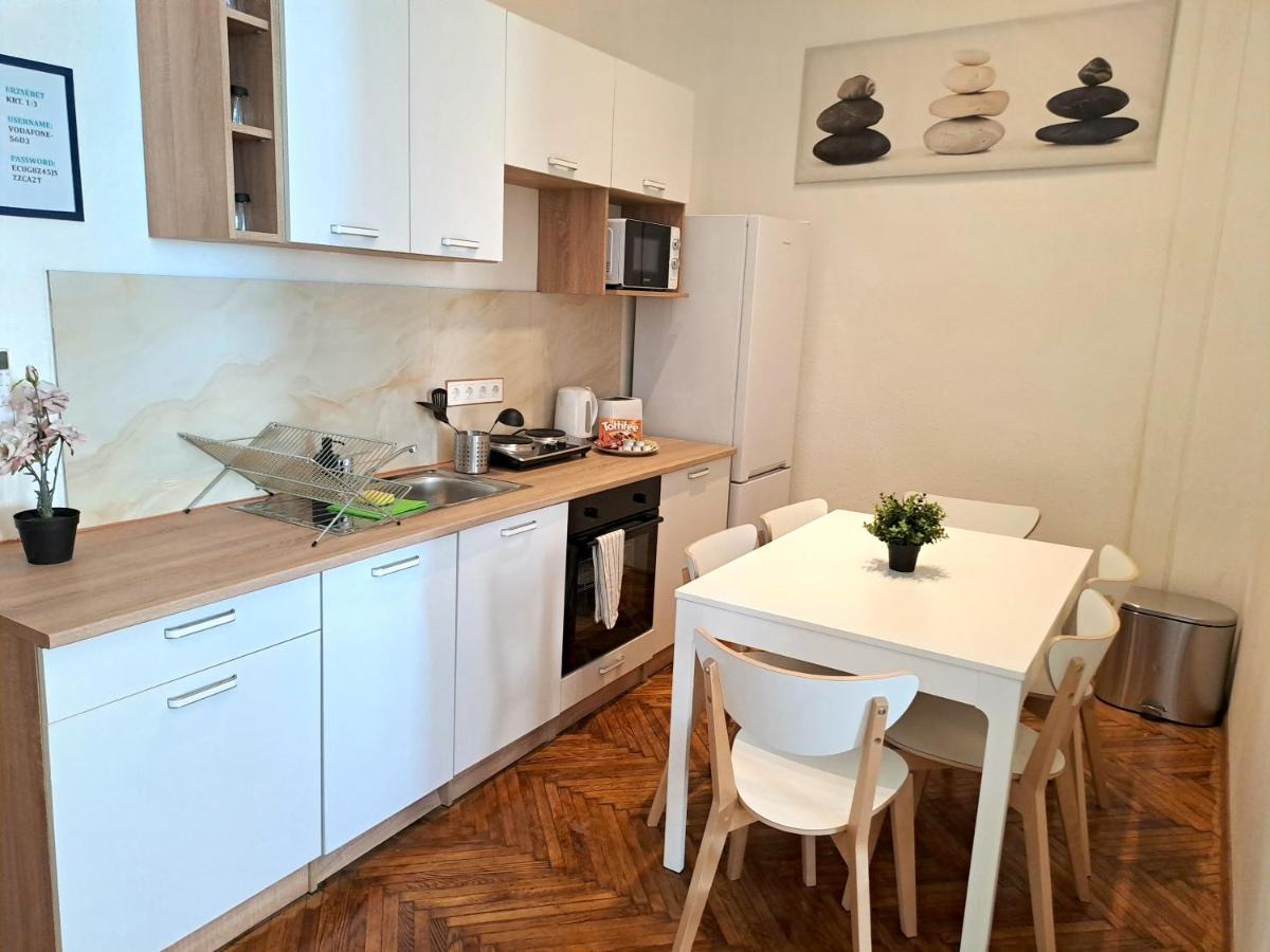 Emerald Apartment Budapest Extérieur photo