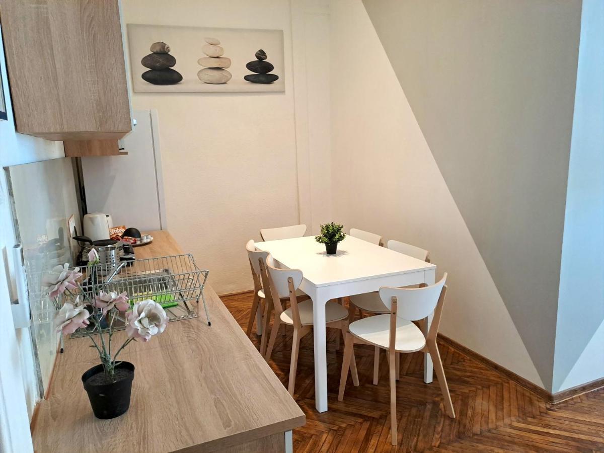 Emerald Apartment Budapest Extérieur photo
